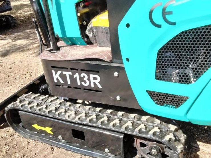 #3-•-cfg-mini-excavator---kt13r-image-7