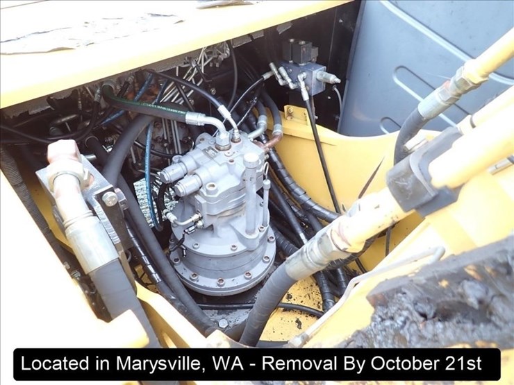 2004-deere-200c-lc-image-11