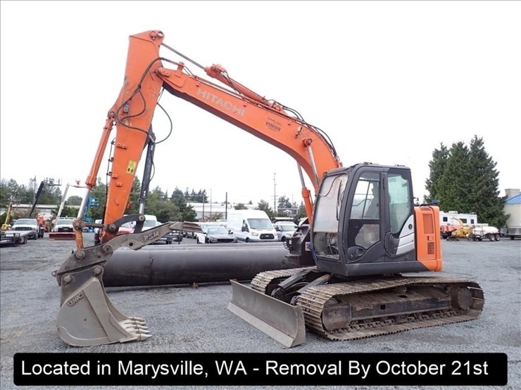 2014-hitachi-zx135us-5b-image-1