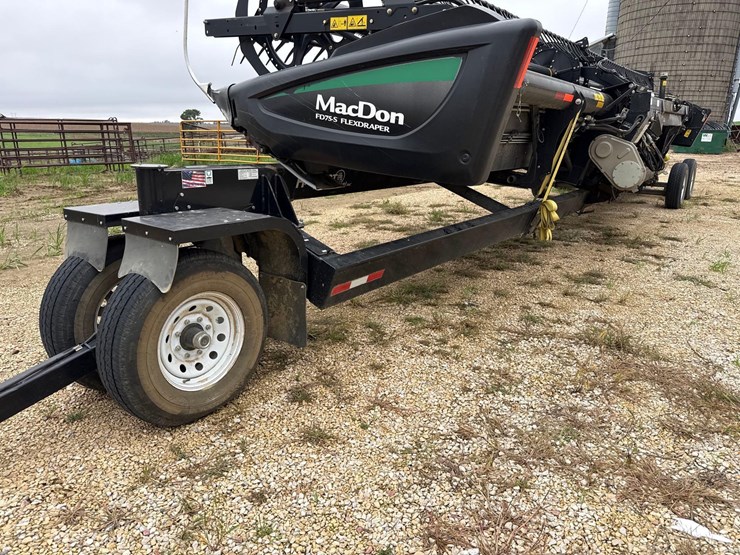 harvest-international-challenger-3840-35ft-header-cart-image-2