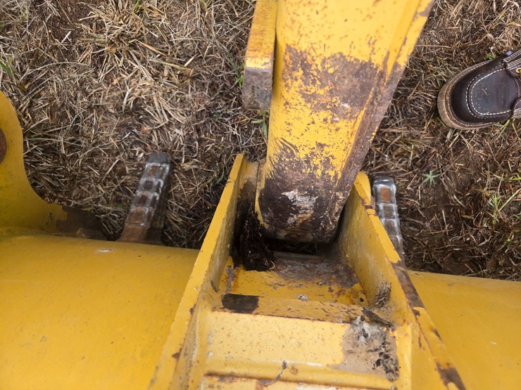 caterpillar-420f-image-108
