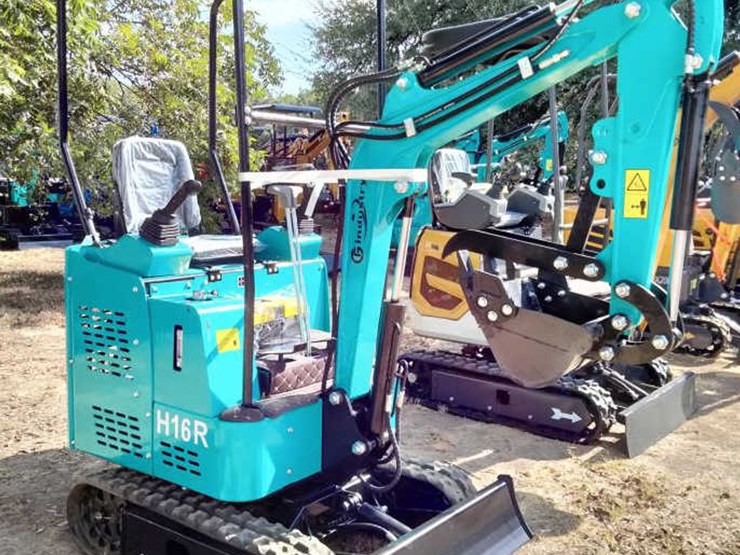 #7-•-cfg-mini-excavator---h16r-image-2