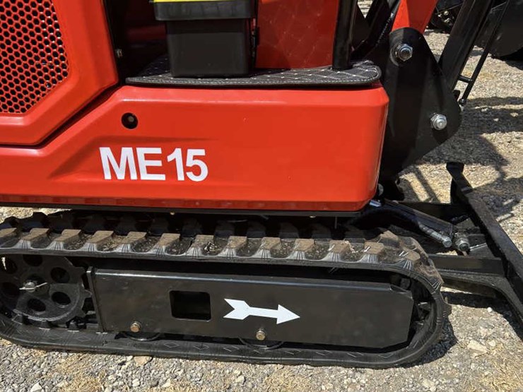 #143-•-mini-excavator---gas---me15-image-11