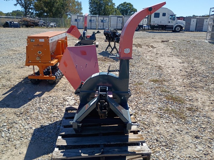 #27043-•-tmg-3-point-wood-chipper-image-3