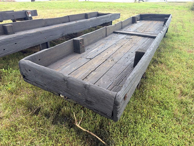 doon-saw-mill-4ft-x-20ft-wood-feed-bunk-image-6