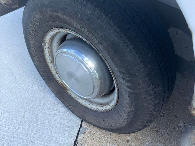 2006-ford-e250-image-19