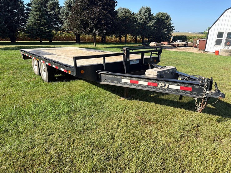 2010-pj-flatbed-image-1