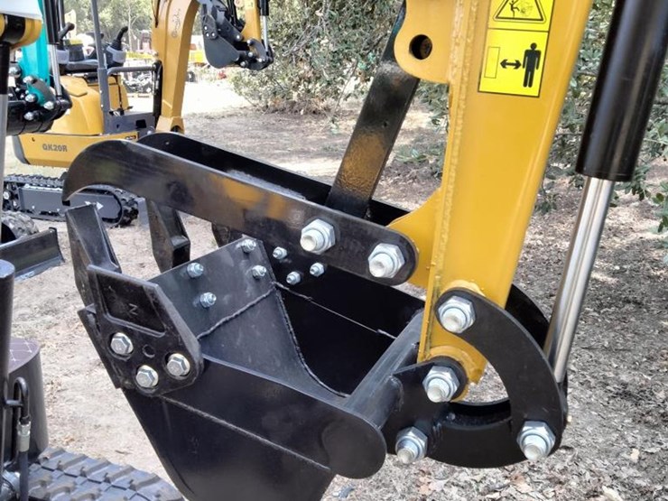 #27-•-cfg-mini-excavator---h13r-image-5