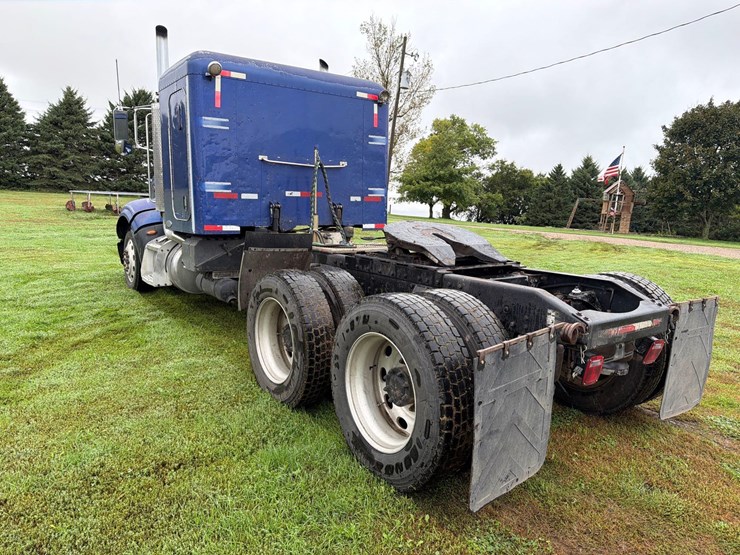 2007-peterbilt-386-image-6