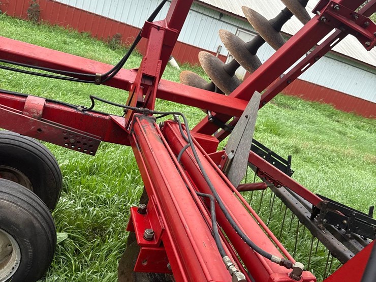 case-ih-3900-image-46