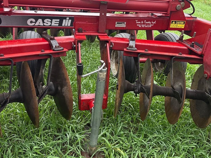 case-ih-3900-image-39