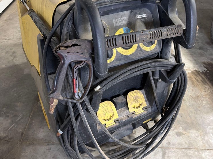 karcher-hot-water-pressure-washer-image-7