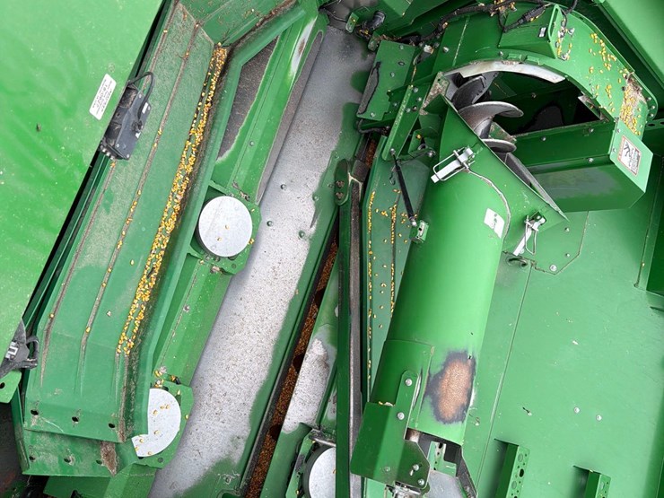 2018-john-deere-s770-image-90