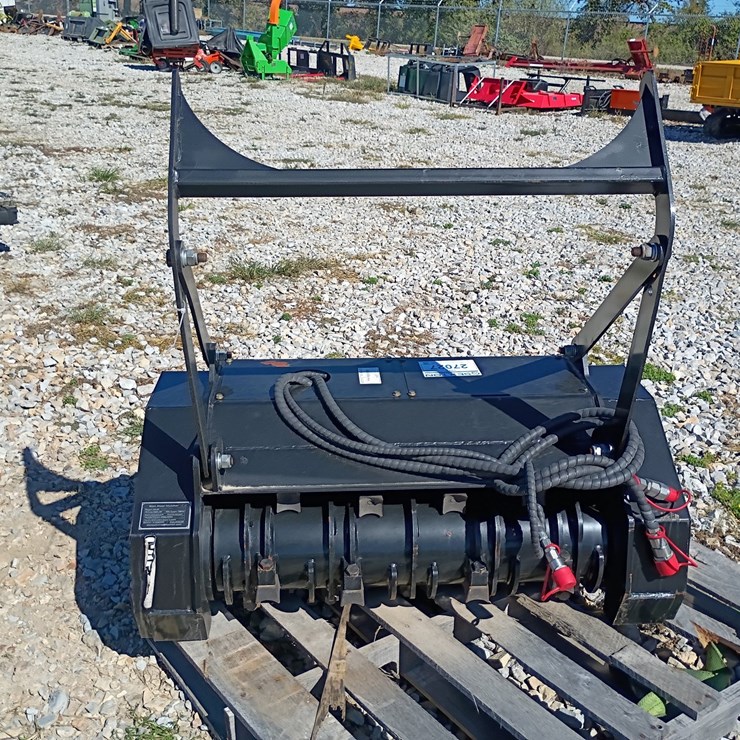 #27027 • GIYI Mulcher Mini Skid Steer Attachment