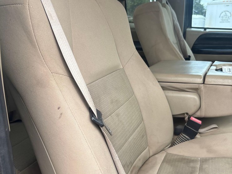 2005-ford-f250-xlt-image-51