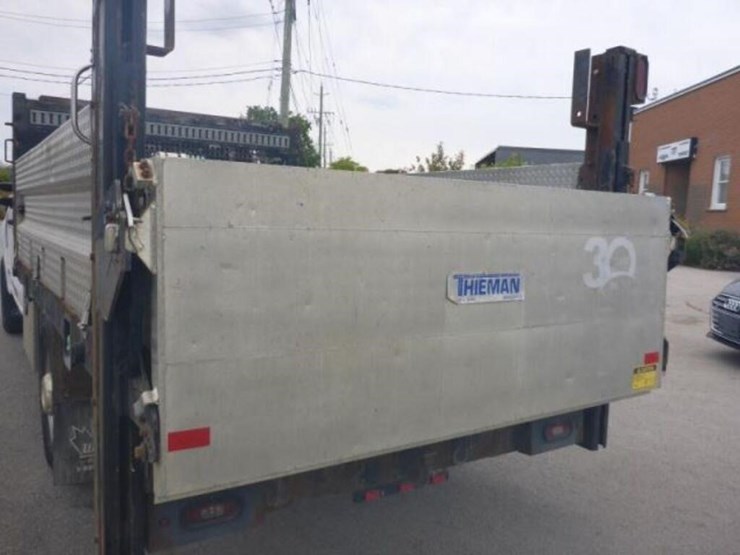 2019-ford-f350-xl-image-29