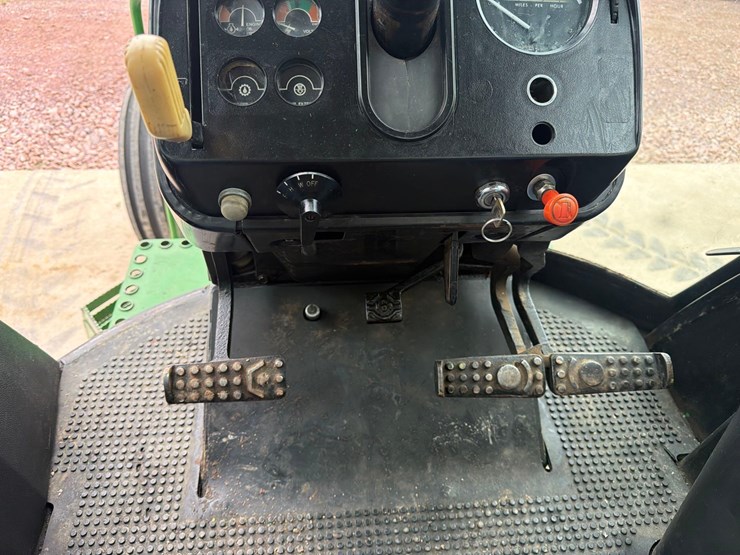 1976-john-deere-4630-image-41