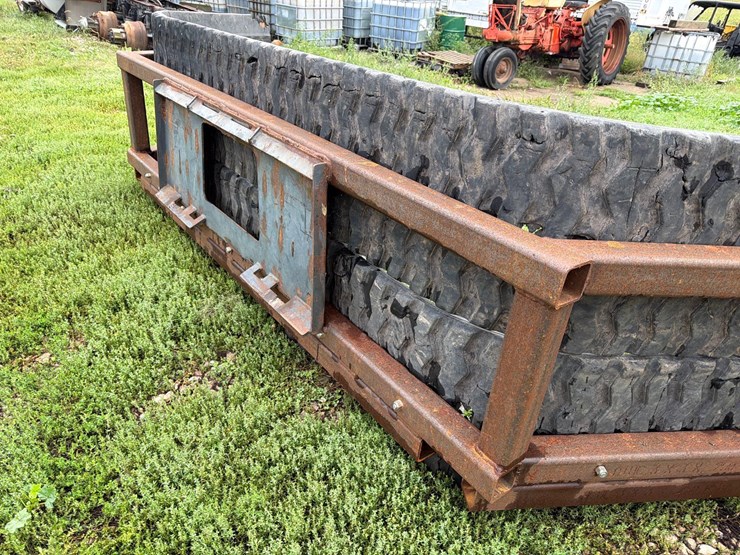 10ft-5”-skidloader-quick-tach-tire-scraper-image-10