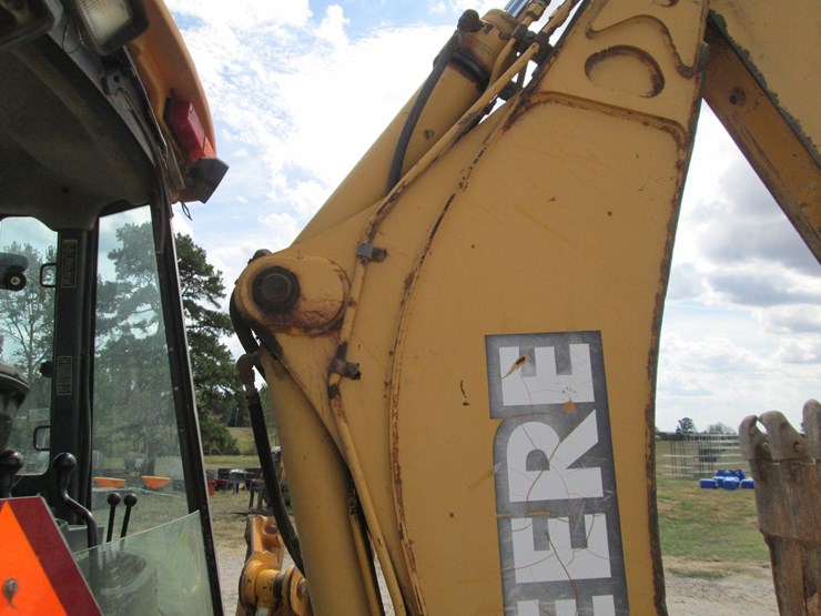 deere-310g-image-10