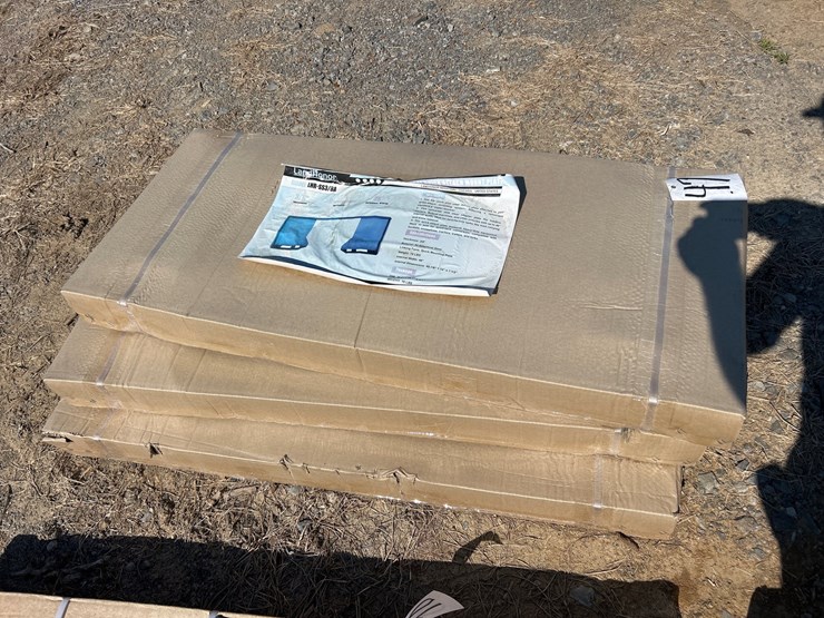 #47-•-(3)-open-back-skid-steer-mount-plates-image-1