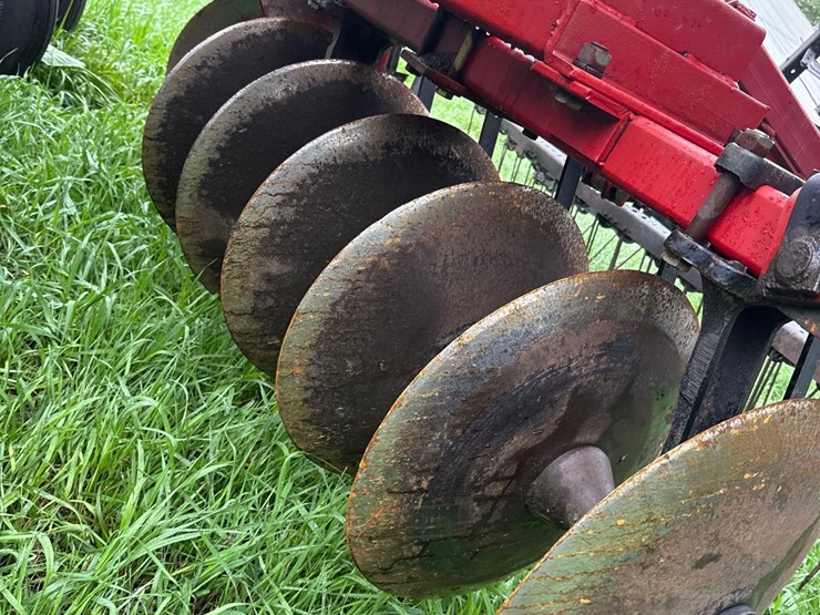 case-ih-3900-image-42