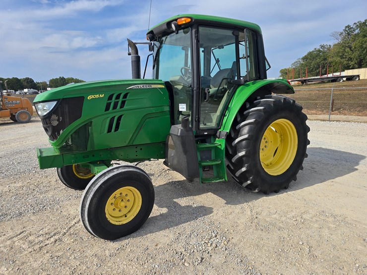 john-deere-6105m-image-3