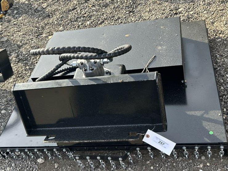 #257-•-mini-skid-steer-43.25"-hydraulic-flail-mower-image-3