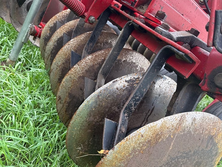 case-ih-3900-image-30