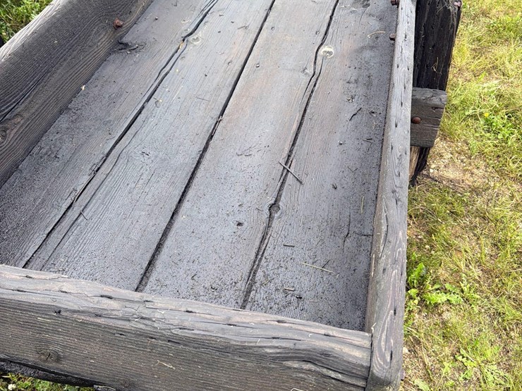 doon-saw-mill-3ft-x-16ft-wood-feed-bunk-image-5