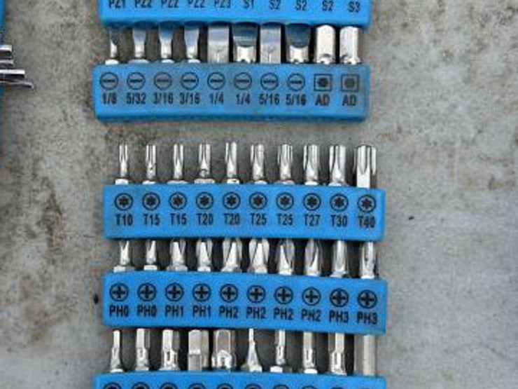 #213-•-channellock-bit-set-w/hex-keys-image-2