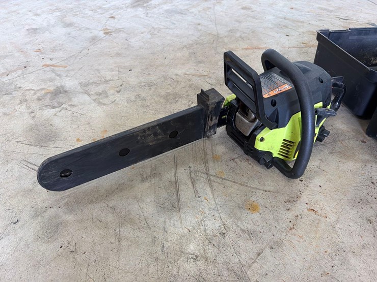poulan-p4018-chain-saw-image-2