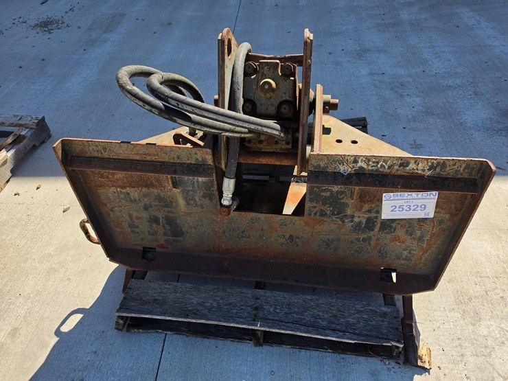 #25329-•-bobcat-breaker-skid-steer-attachments-image-4