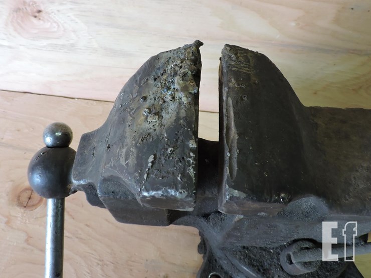 athol-4”-bench-vise,-weld-over-run-on-jaws,-repair-image-2