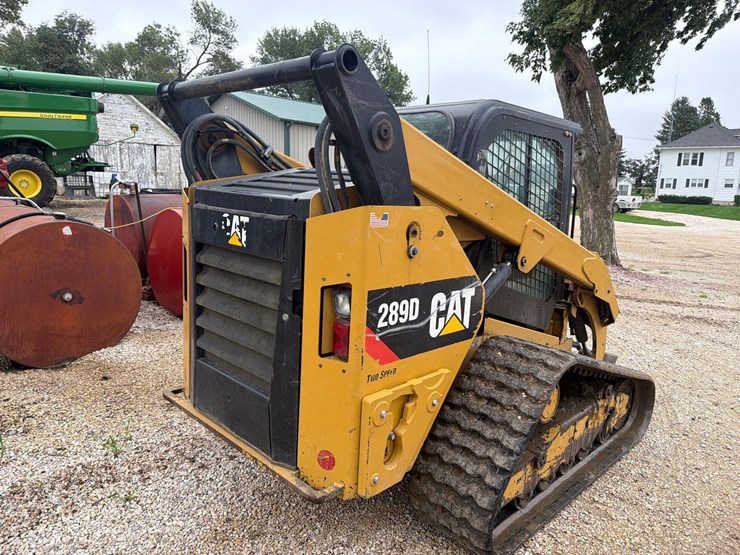 2015-caterpillar-289d-image-23