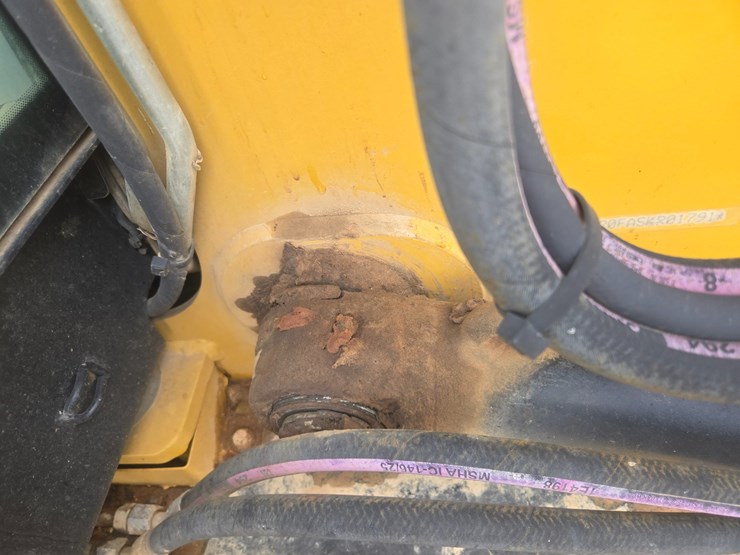caterpillar-420f-image-99