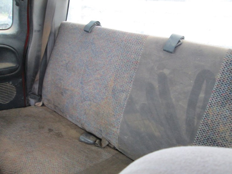 2002-dodge-3500-image-21