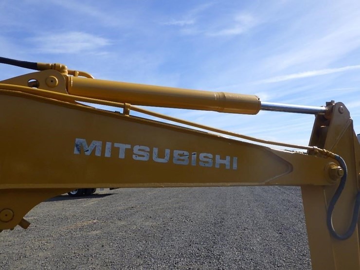 mitsubishi-me35-image-23