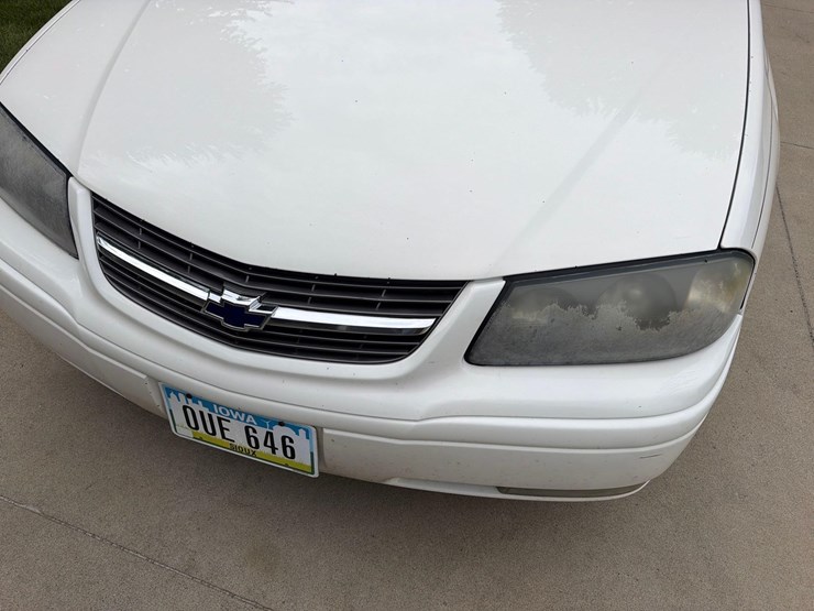 2004-chevrolet-impala-ls-car-image-14
