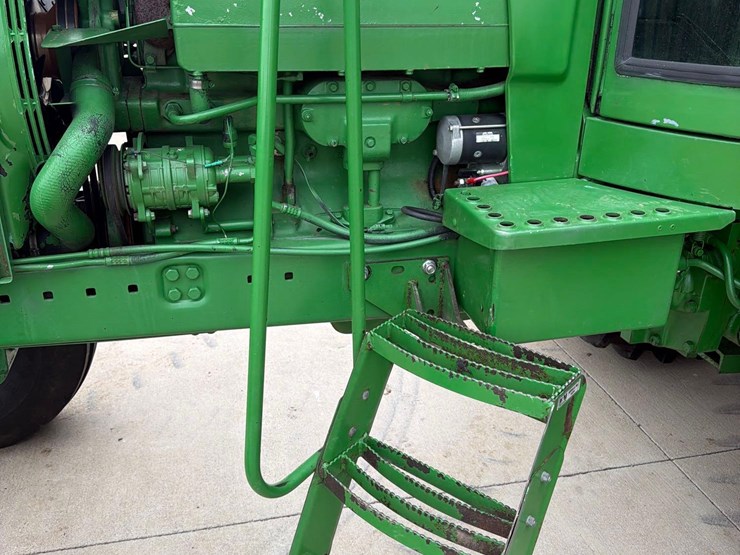 1976-john-deere-4630-image-23