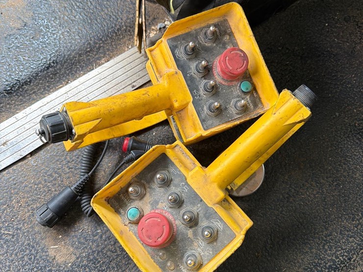 2009-international-durastar-4300-image-70