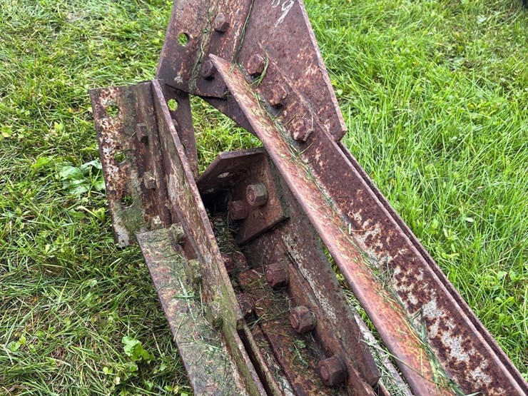 3-misc-steel-supports-image-8