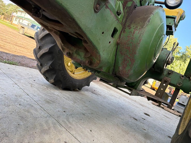 john-deere-630-image-30