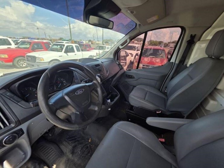 ford-transit-image-7