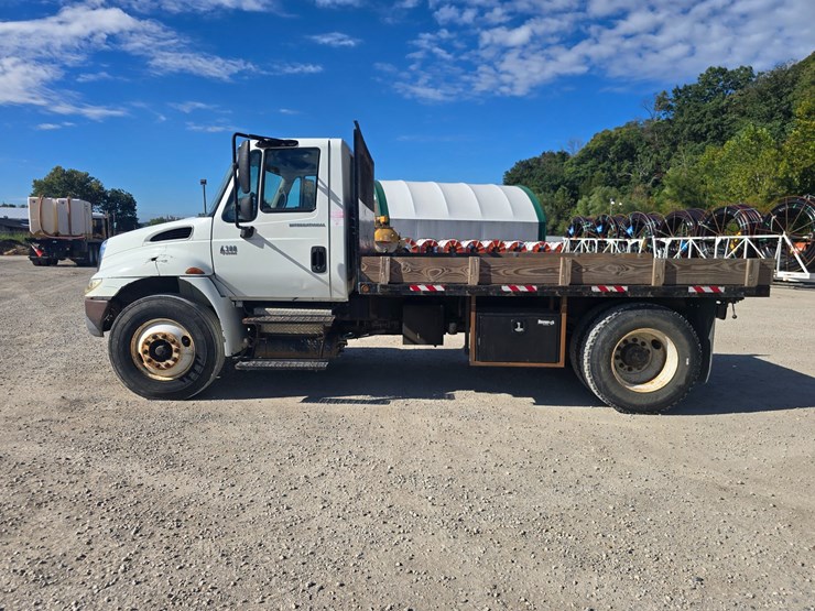2006-international-durastar-4300-image-5