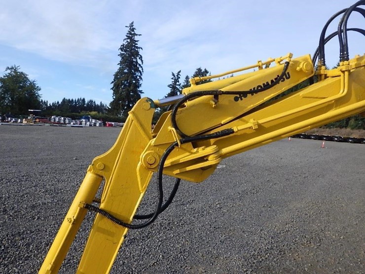 komatsu-pc28uu-image-10