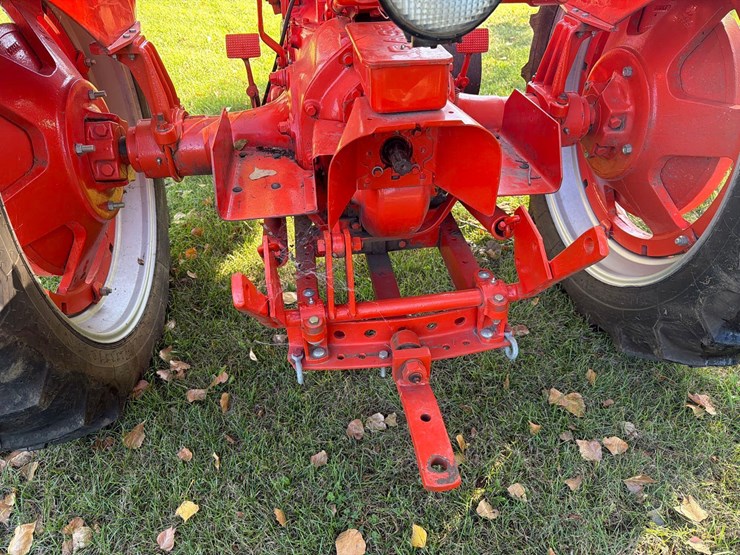case-dc-tractor-image-7