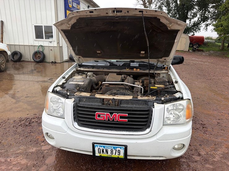 2005-gmc-envoy-image-46