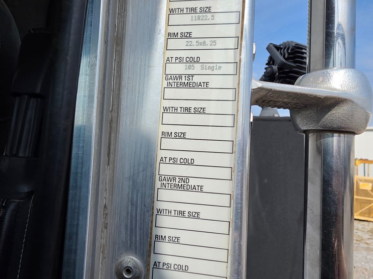2018-kenworth-t370-image-52