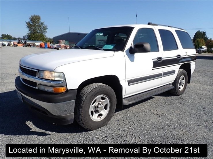 2005-chevrolet-tahoe-image-1