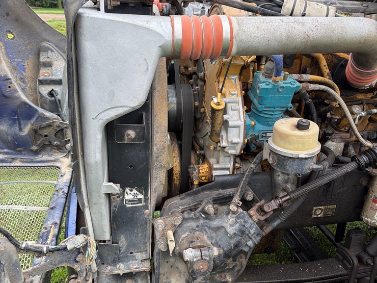 2007-peterbilt-386-image-55